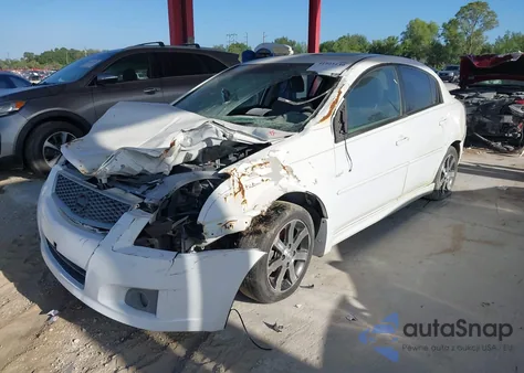 2011 Nissan Sentra 2.0Sr z USA, uszkodzony, nr VIN 3N1AB6AP1BL727881